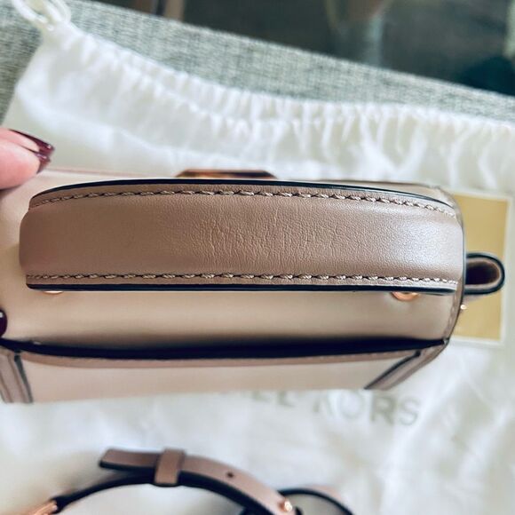 Michael Kors Small satchel pink rose details xbody strap NWT - Picture 8 of 8